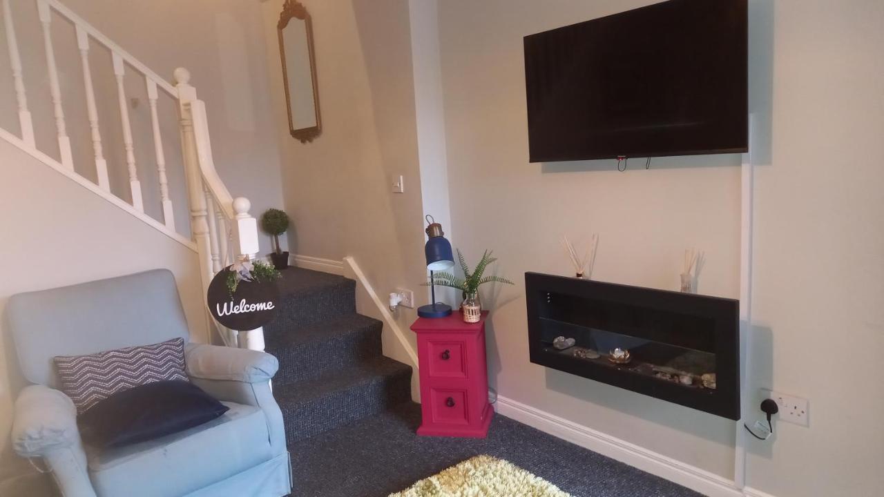 Lovely Apartment @ The Old Barn. Kircubbin Bagian luar foto