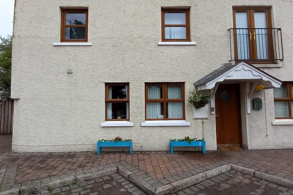 Lovely Apartment @ The Old Barn. Kircubbin Bagian luar foto